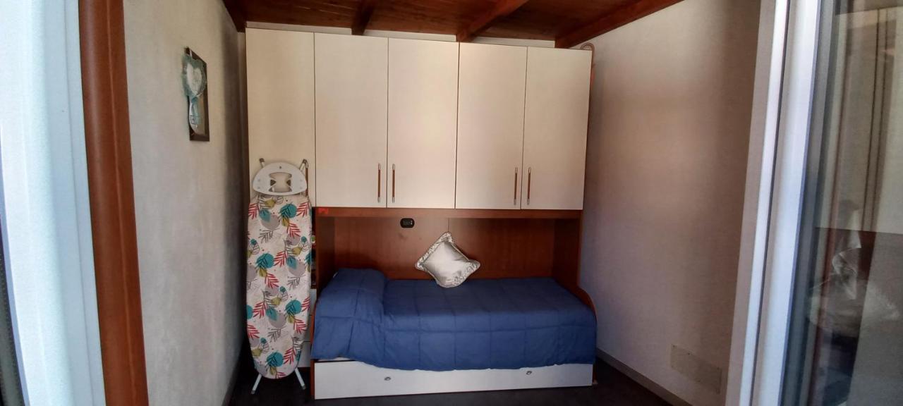 Casa Mango Διαμέρισμα Στρέσα Εξωτερικό φωτογραφία